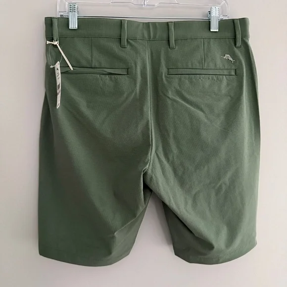 TOMMY BAHAMA CHIP SHOT SHORTS GOLF CASUAL DRESSY POCKET LIGHTWEIGHT GREEN NWT 32